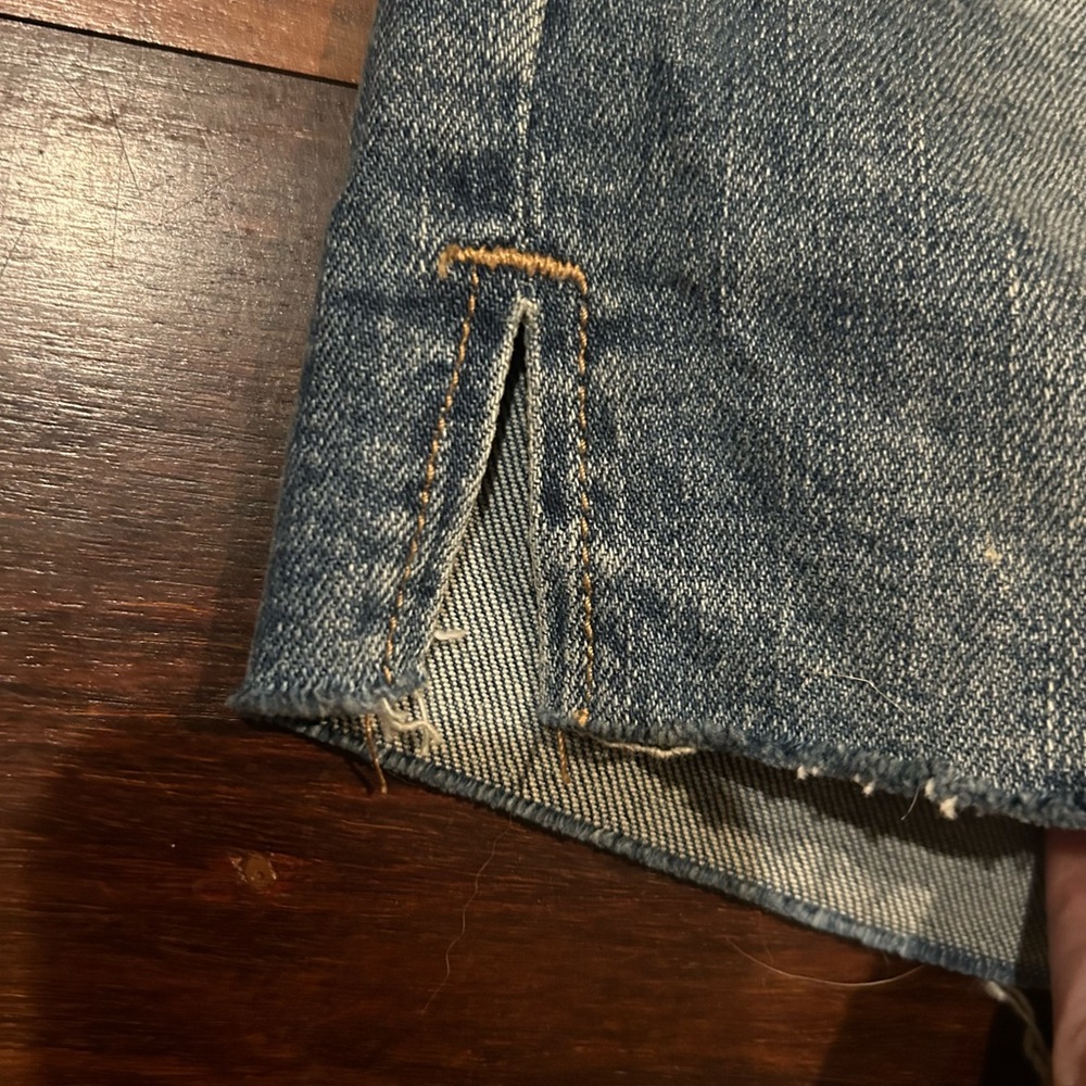 Joe's Jeans Classic Blue Jean Shorts Size 24 - Picture 3 of 5